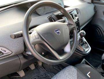 Lancia Ypsilon - Immagine 10