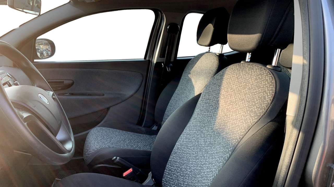 Lancia Ypsilon - Immagine 15