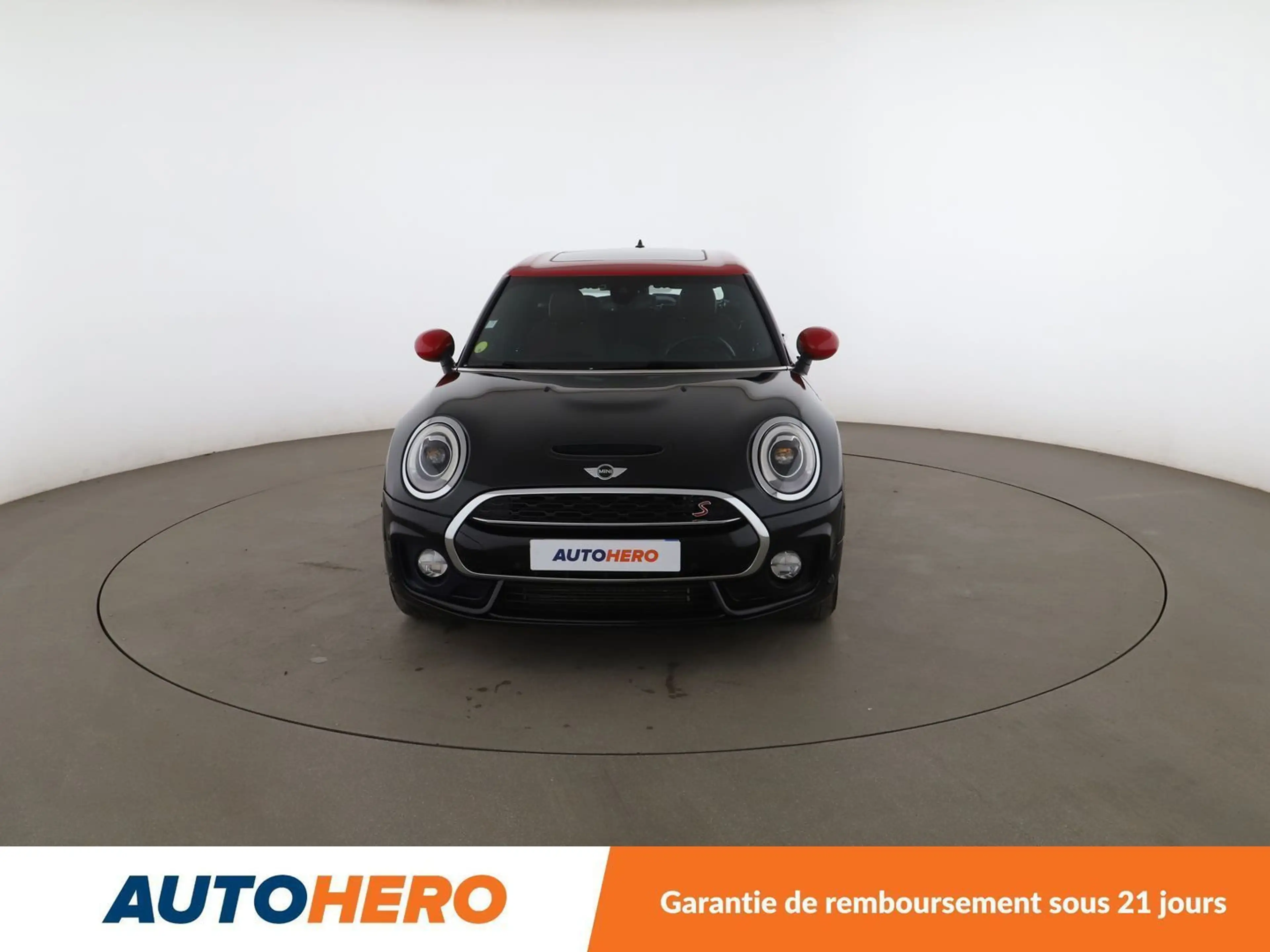 MINI Cooper SD Clubman Cooper SD Finition JCW BV6 — photo 9
