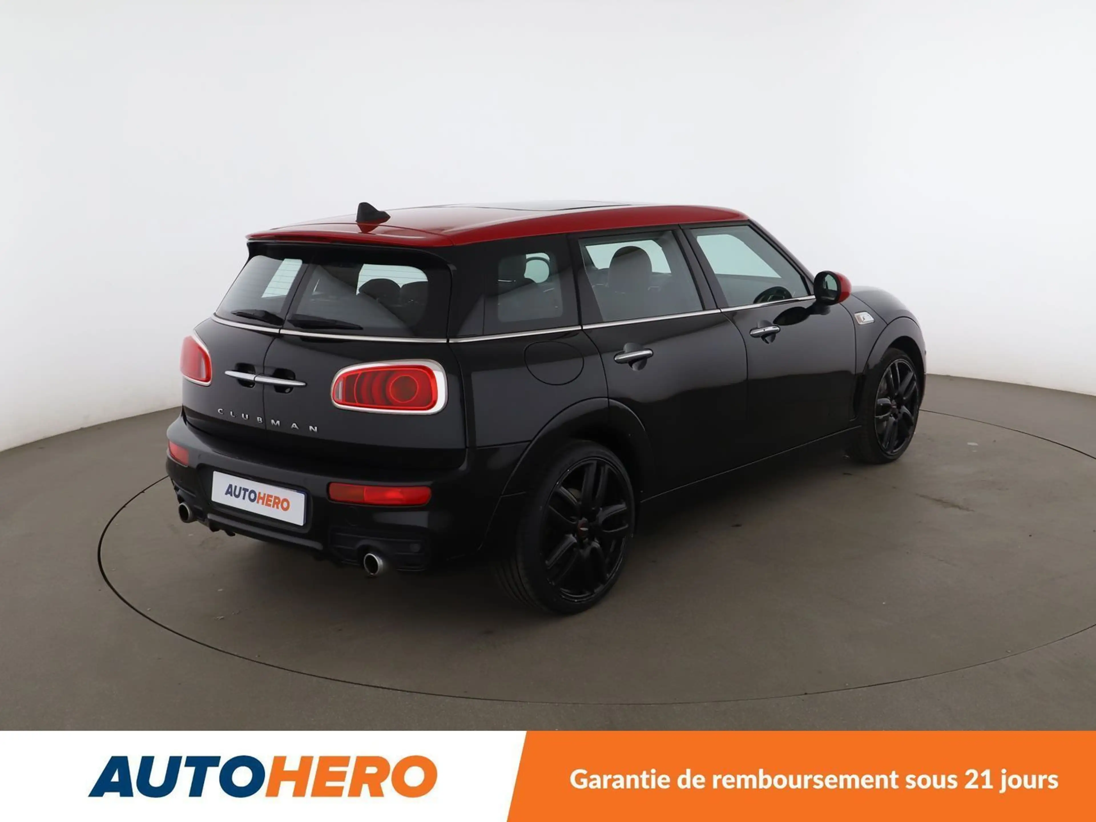 MINI Cooper SD Clubman Cooper SD Finition JCW BV6 — photo 6