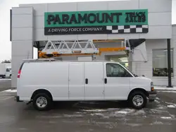GMC Savana снимка GMC Savana