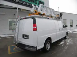 GMC Savana снимка GMC Savana