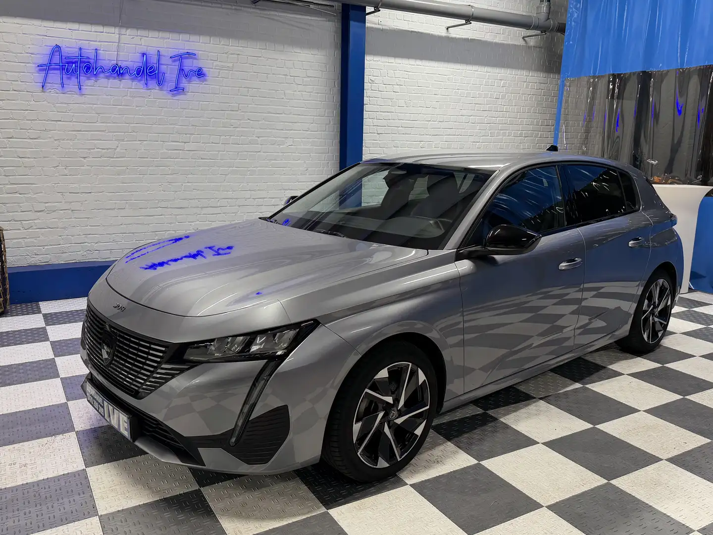 Peugeot 308 308 PureTech 130 Allure Pack Grau - 1