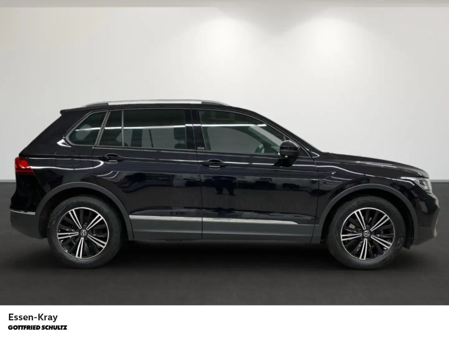 Volkswagen Tiguan Active 1.5 TSI DSG AHK HUD LED Navi Schwarz - 2