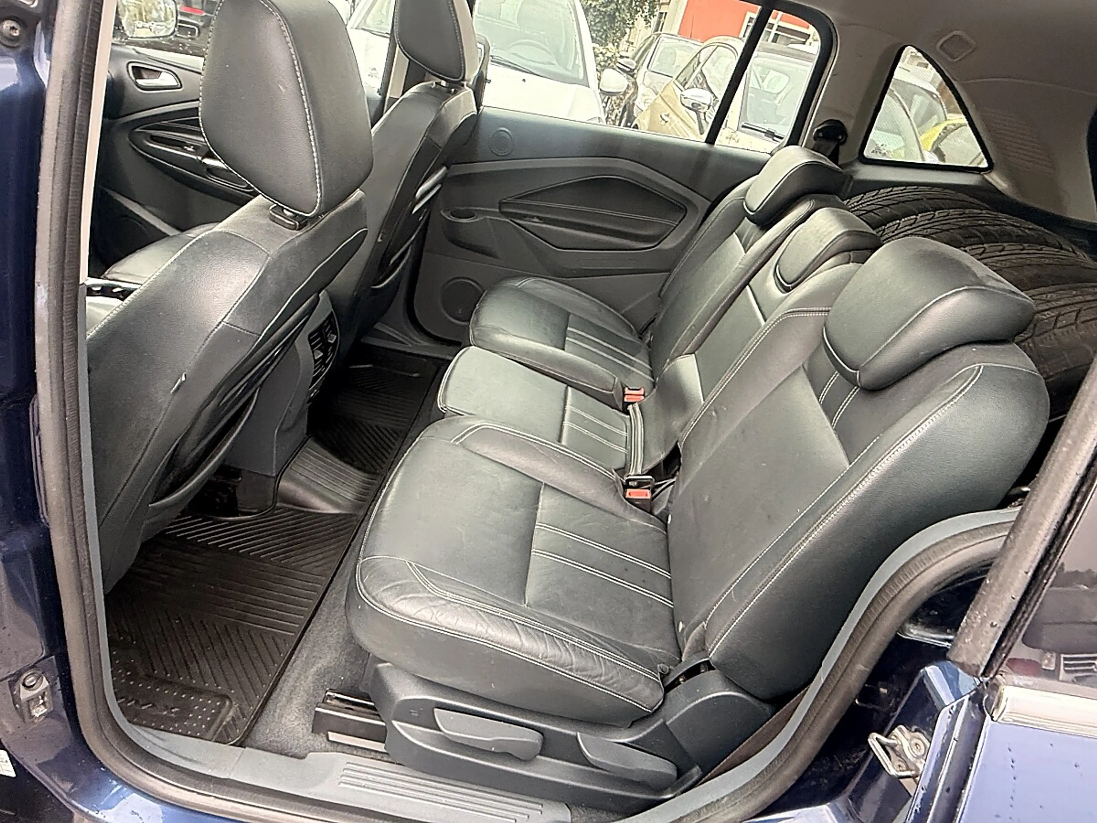 Ford Grand C-Max Grand C-MAX Titanium 1,6 TDCi DPF — photo 11