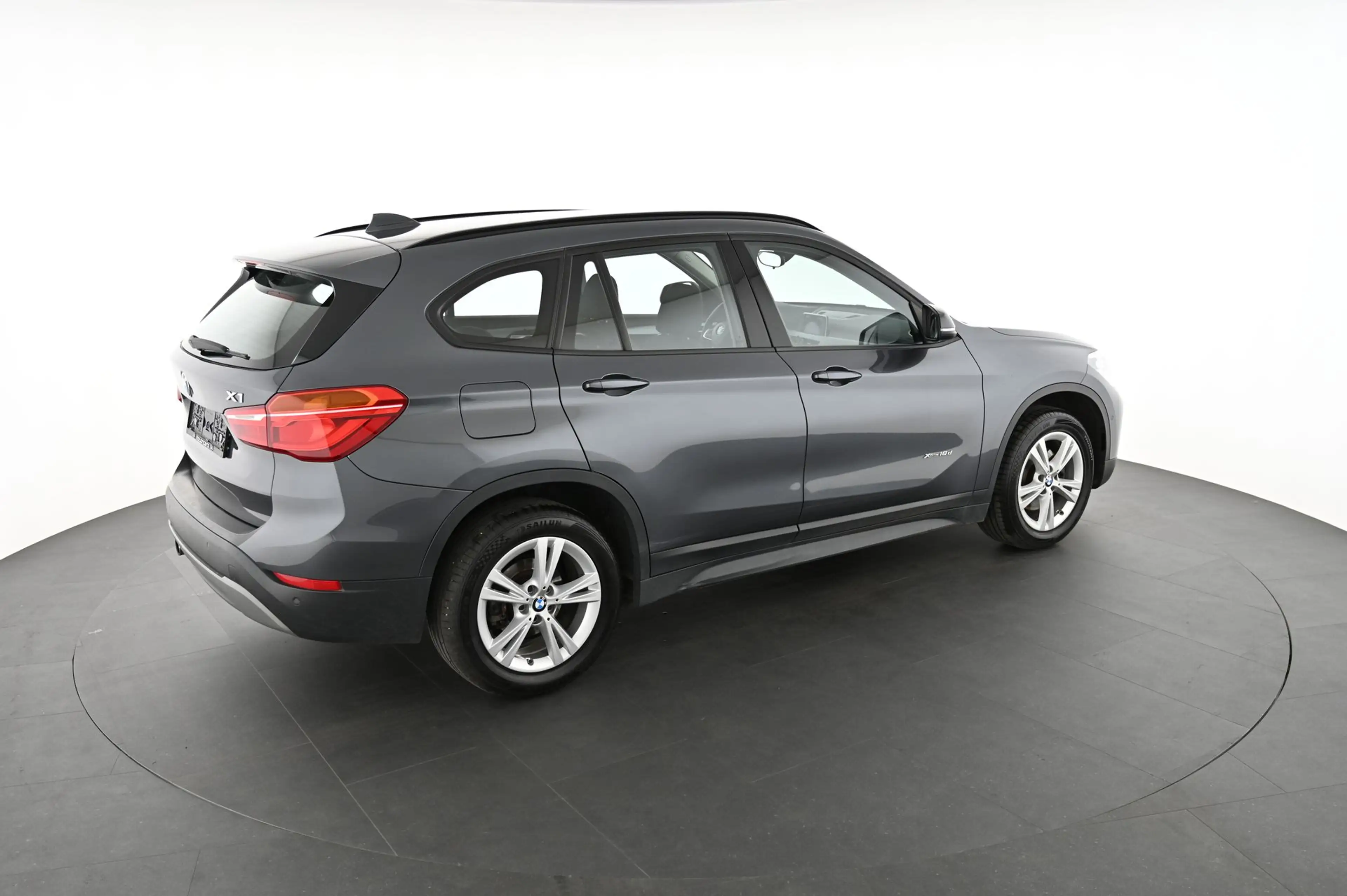 BMW X1 xDrive18d Advantage Pickerl NEU — photo 4