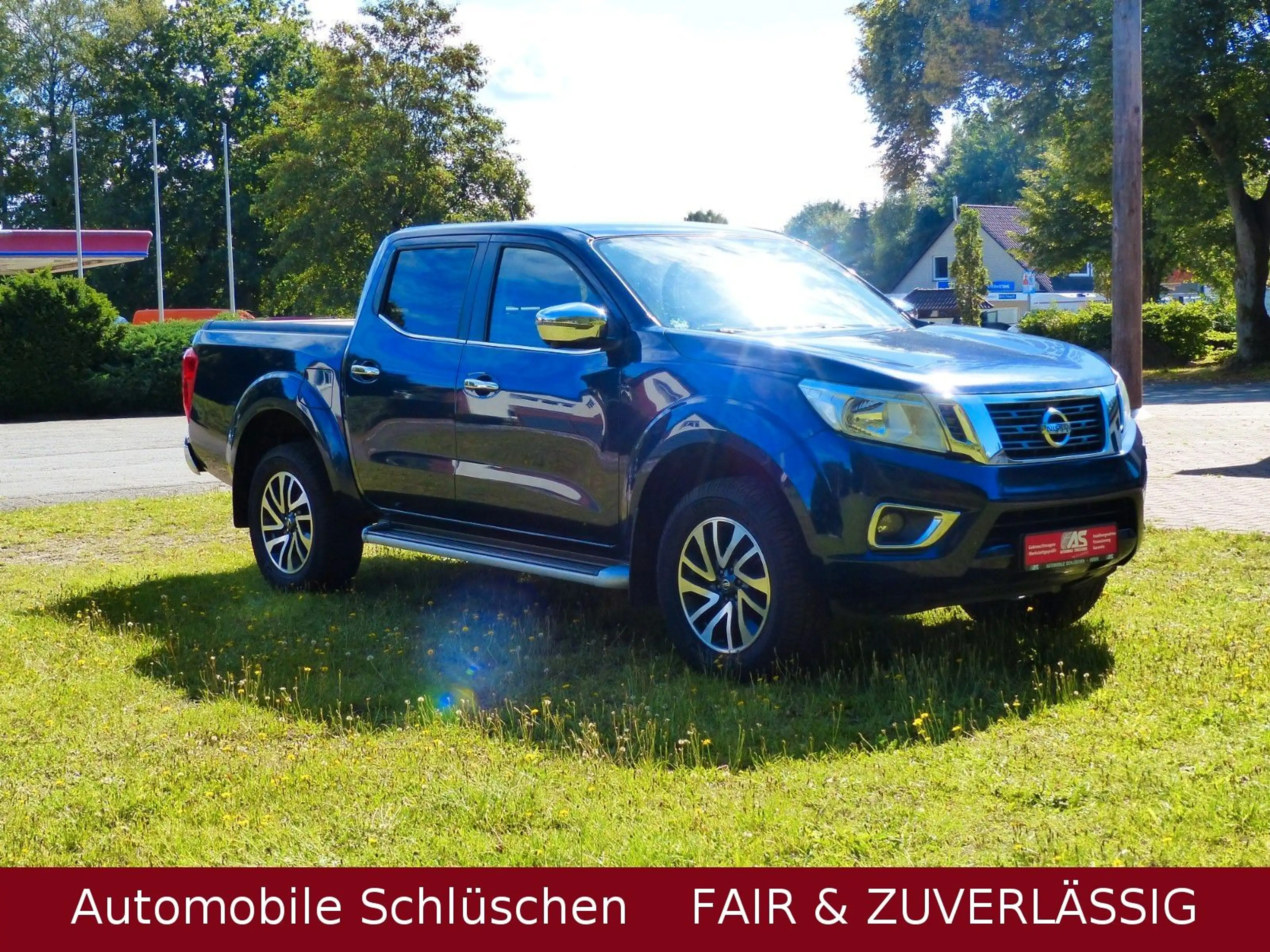 Nissan Navara NP300 N-Connecta Double Cab 4x4 Automatik 1 Hd. — photo 16