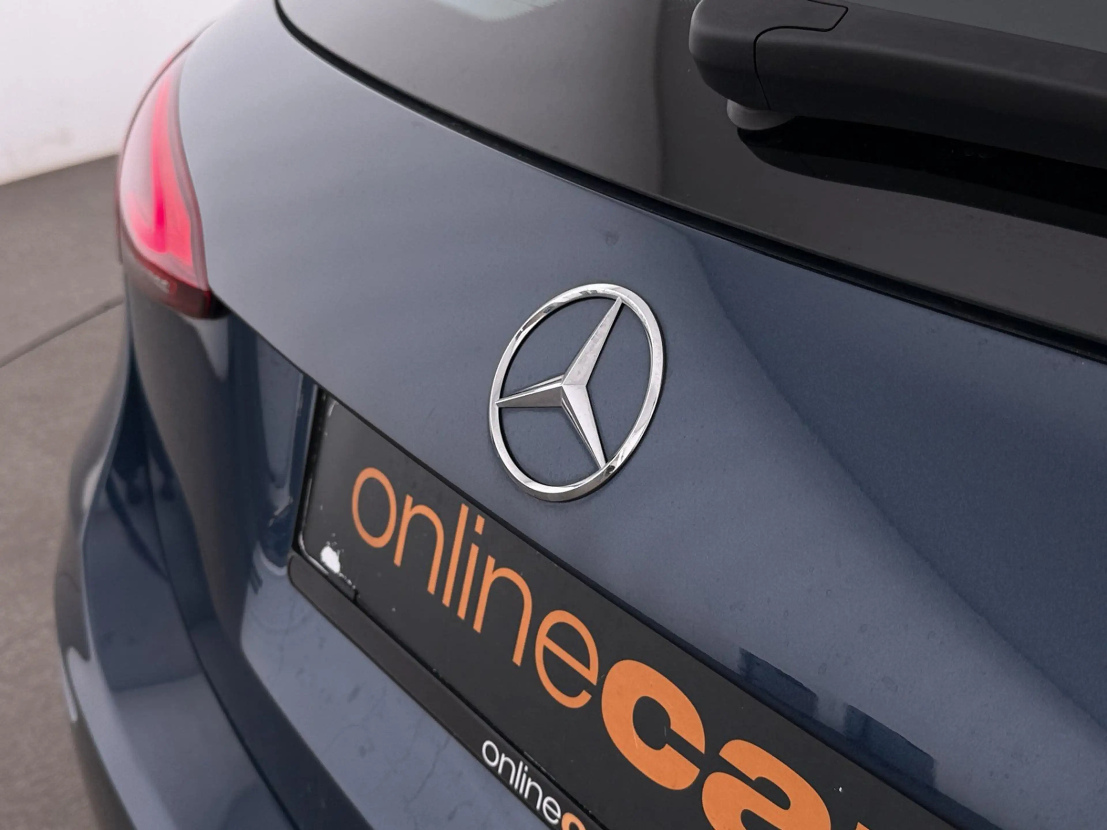 Mercedes-Benz A 180 d Progressive Aut LED LEDER NAVI SITZHZG — photo 11
