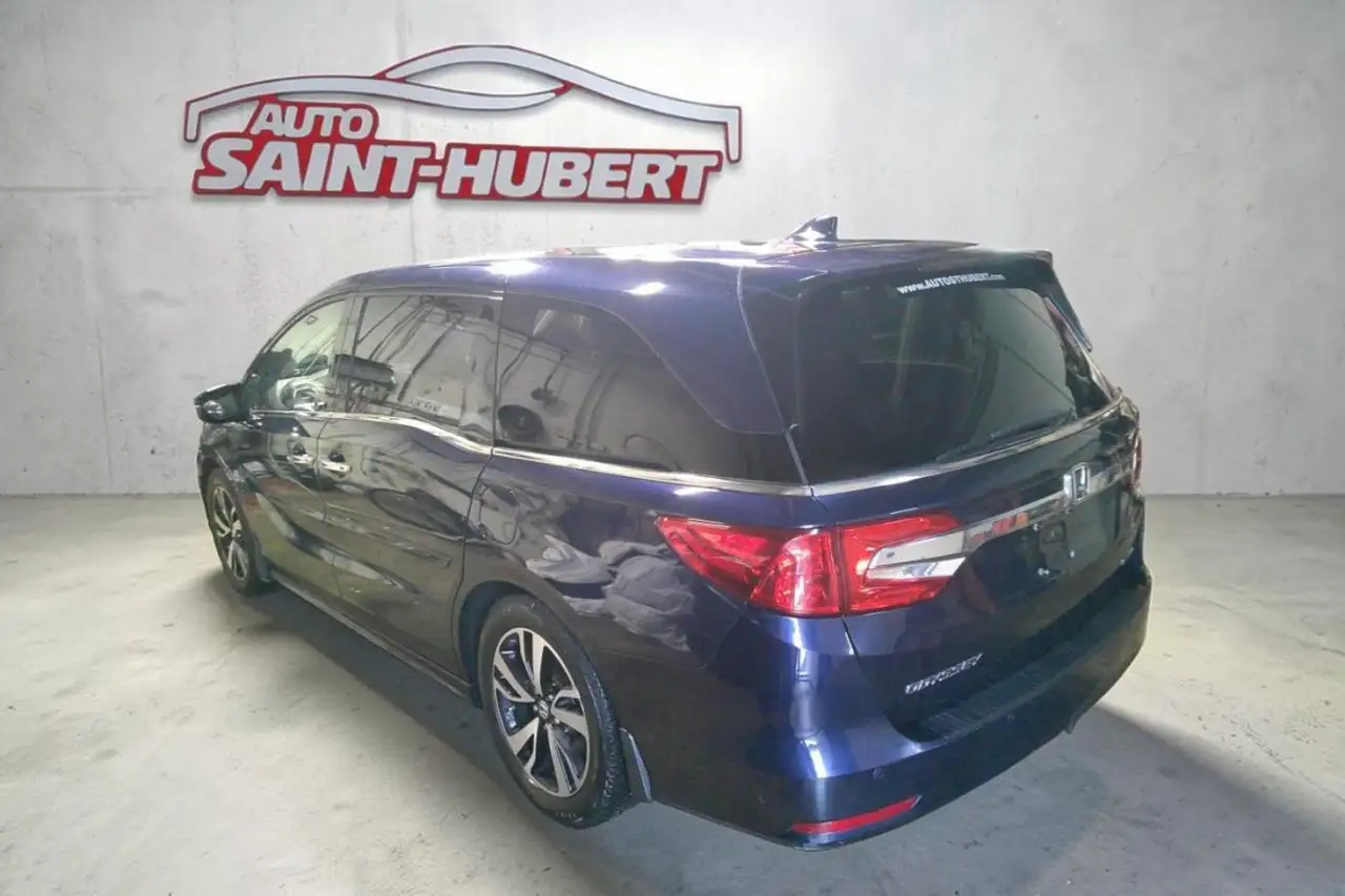 Honda Odyssey снимка Honda Odyssey