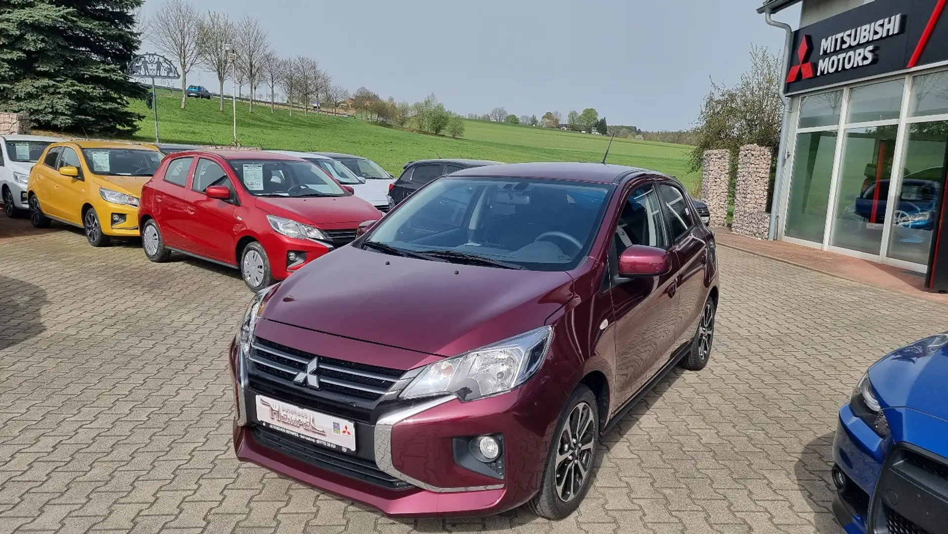 Mitsubishi Space Star Select+ 1.2 MIVEC ClearTec R-Kamera Rouge - 1