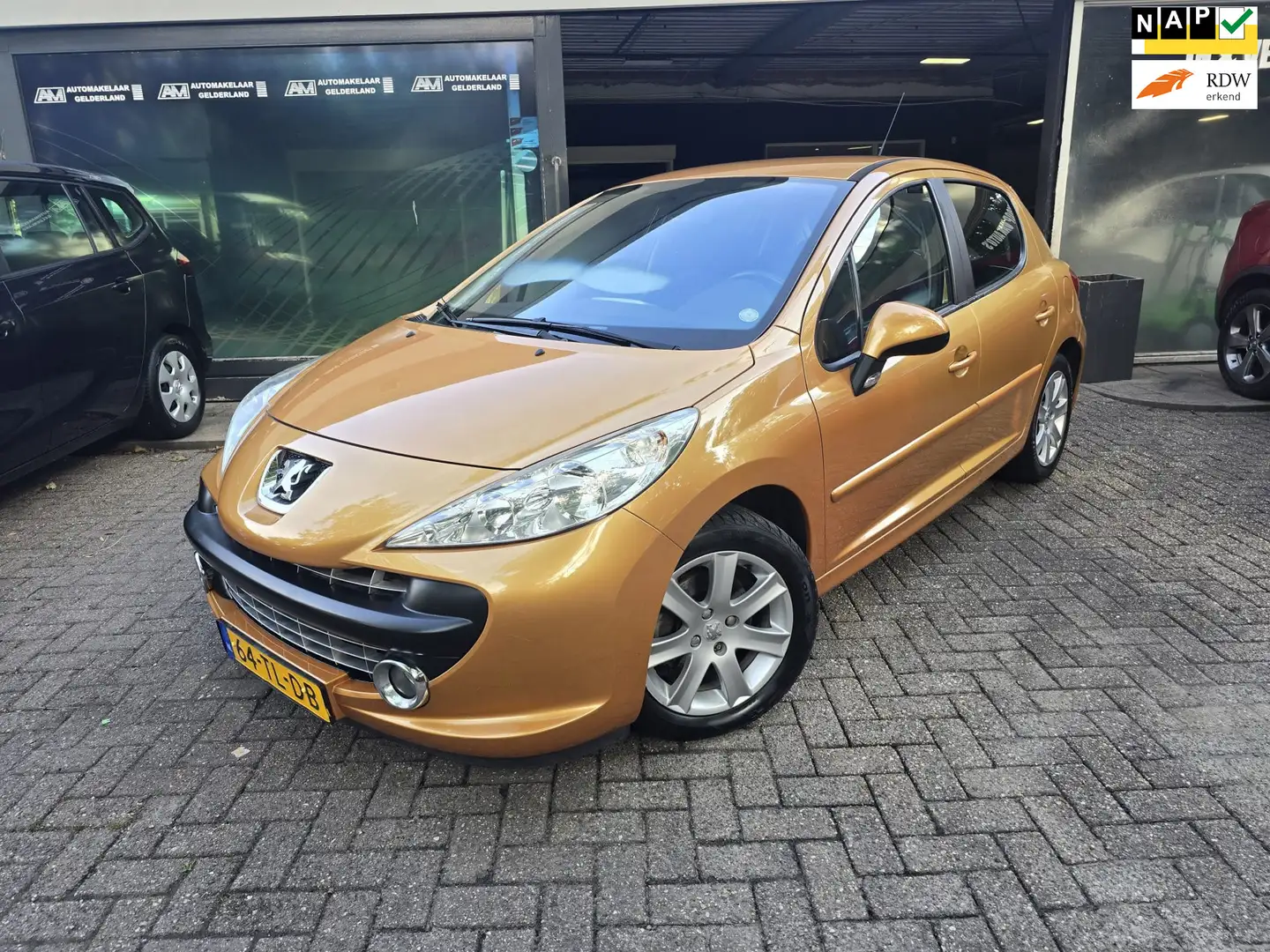 Peugeot 207 1.6-16V XS Pack | 2E EIGENAAR | 12MND GARANTIE | A Orange - 1