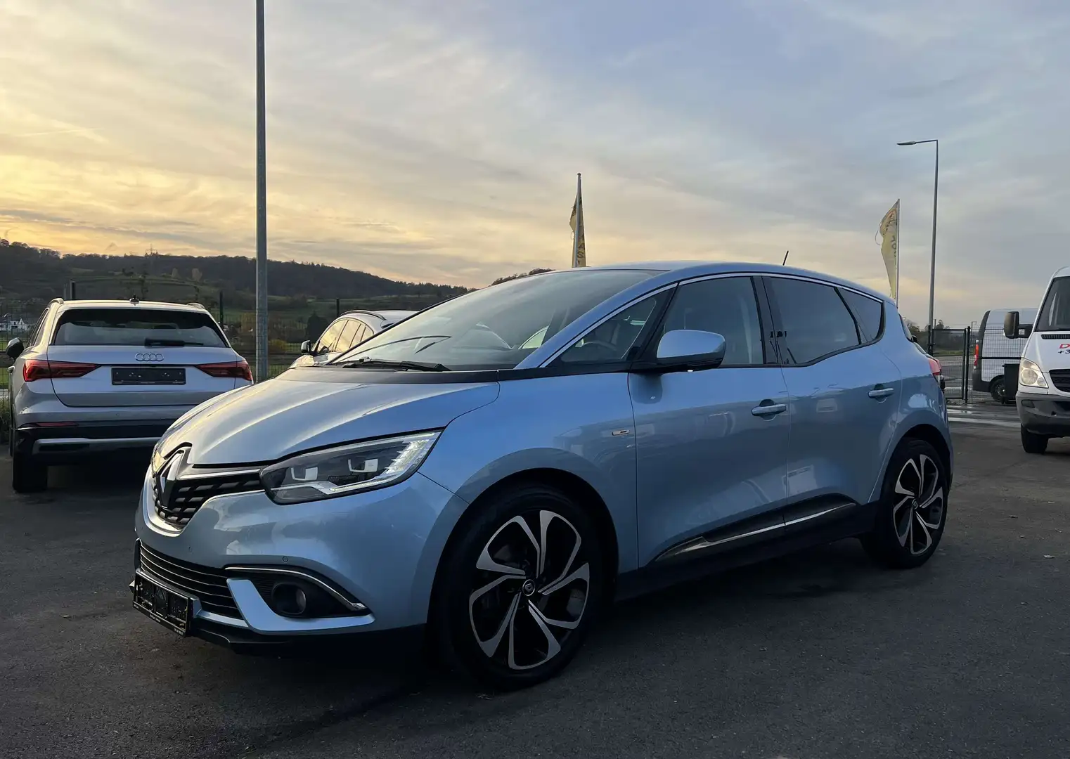 Renault Scenic Scenic TCe 130 Bose Edition Bleu - 1