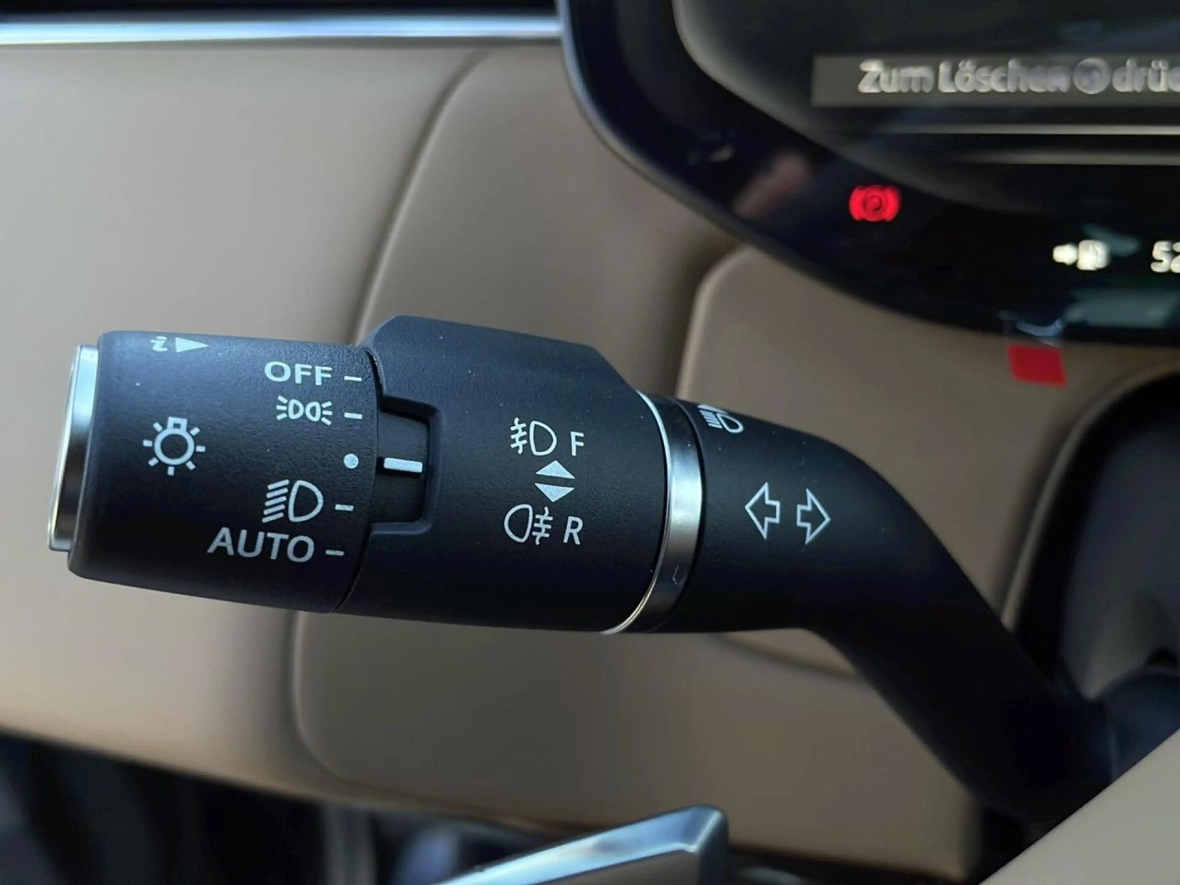 Land Rover Range Rover Sport D300 Dynamic HSE — photo 14