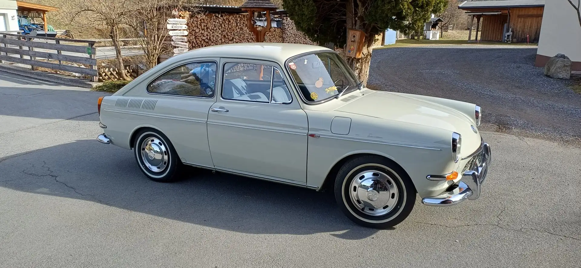 Volkswagen Sonstige Typ 3 1600 TL Beige - 1