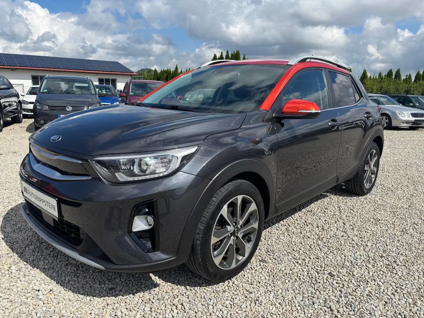 Kia Stonic 1.0 T-GDI Spirit +NAVI+KAMERA+KEYLESS+ Grau - 1
