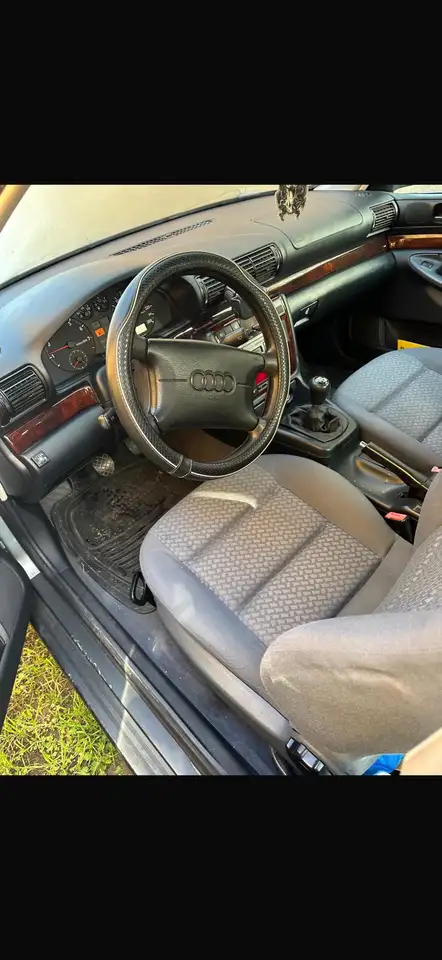 Audi A4 1.8 Business, foto 5