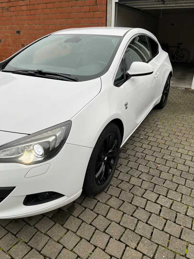 Opel Astra GTC 1.4 Turbo Black Edition Blanc - 1