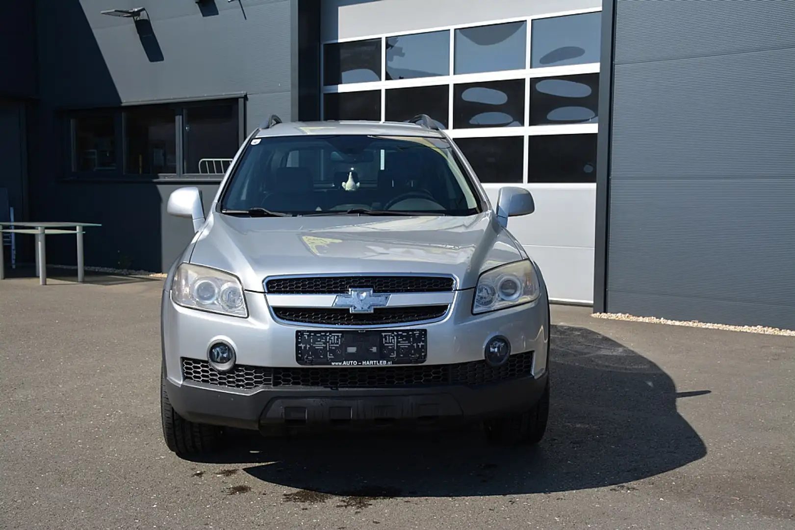 Chevrolet Captiva LT 2,0 Ds. Aut. 4WD TEMP MFL AHK LEDER Silber - 2