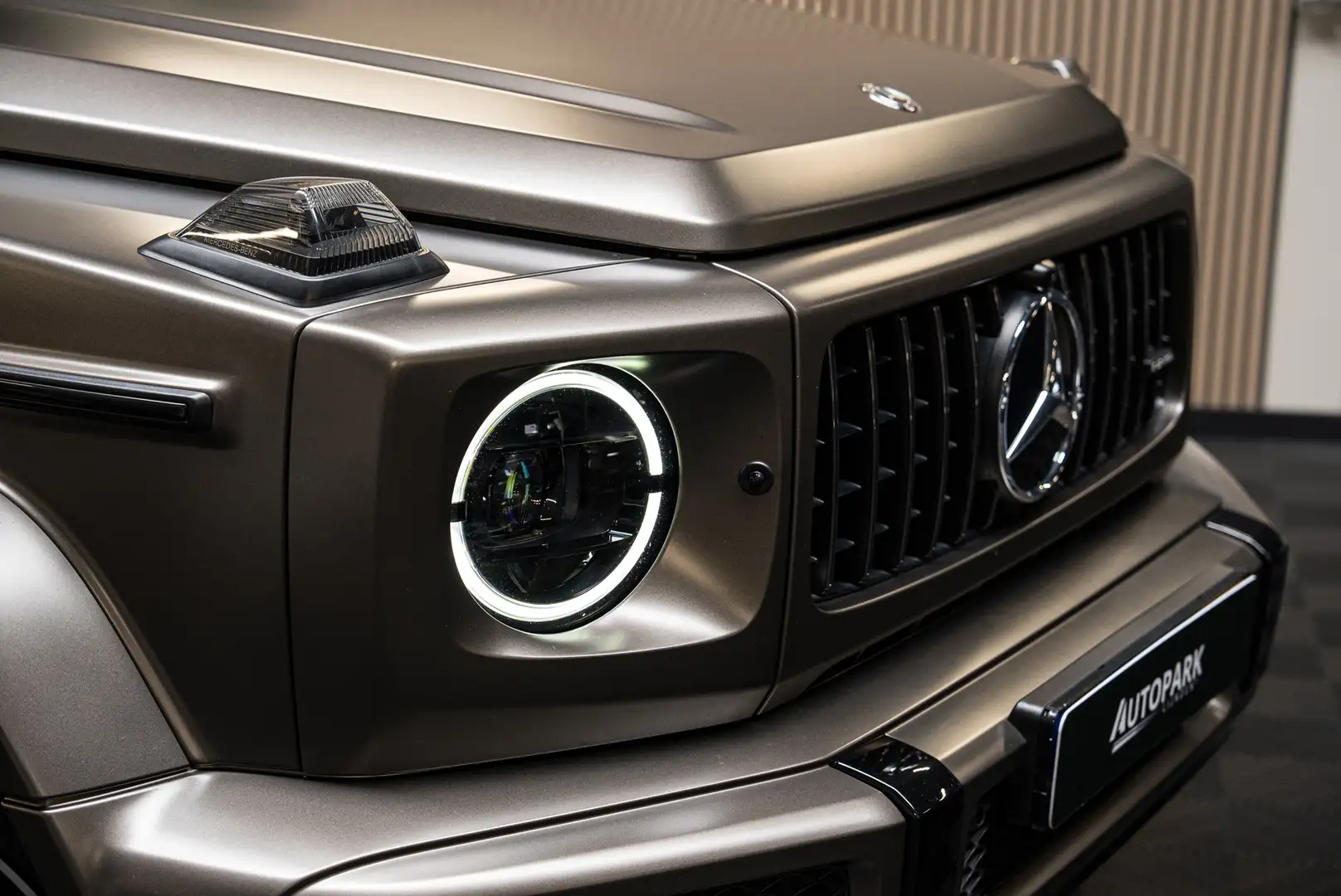 Mercedes-Benz G 63 AMG Manufaktur MonzaGreyMagno VOL! DAK/BURMESTER/360CA Grijs - 2