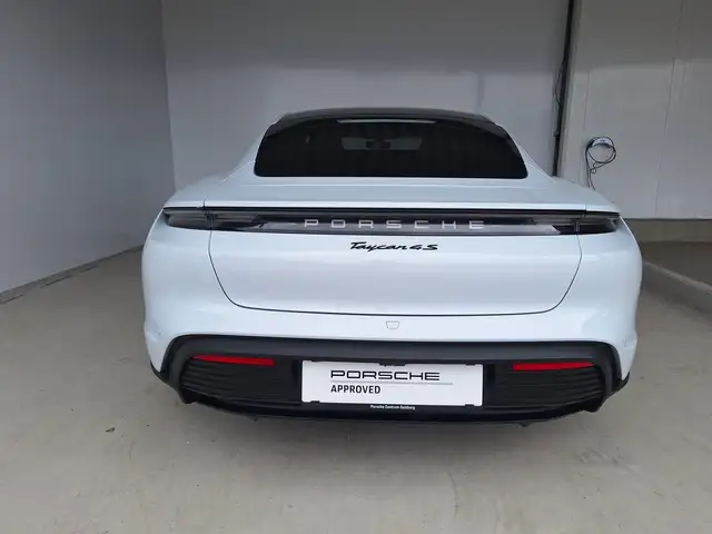 Porsche Taycan 4S Plus Ansicht 8