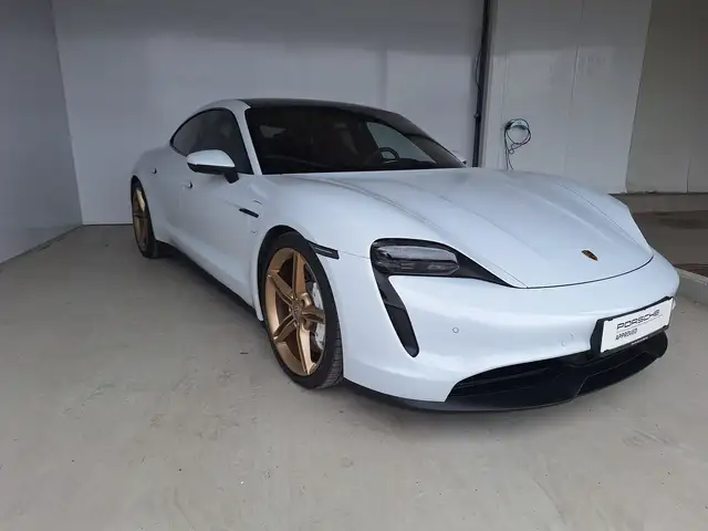 Porsche Taycan 4S Plus Ansicht 5