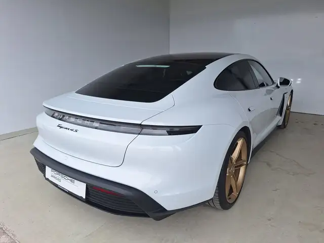 Porsche Taycan 4S Plus Ansicht 6