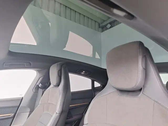 Porsche Taycan 4S Plus Ansicht 13