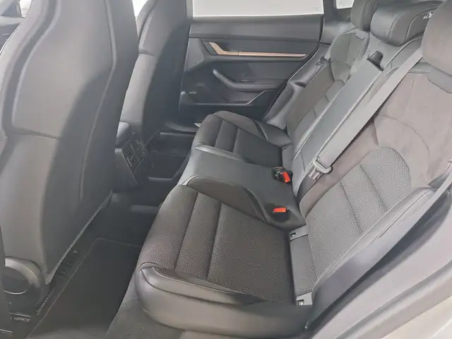 Porsche Taycan 4S Plus Ansicht 21