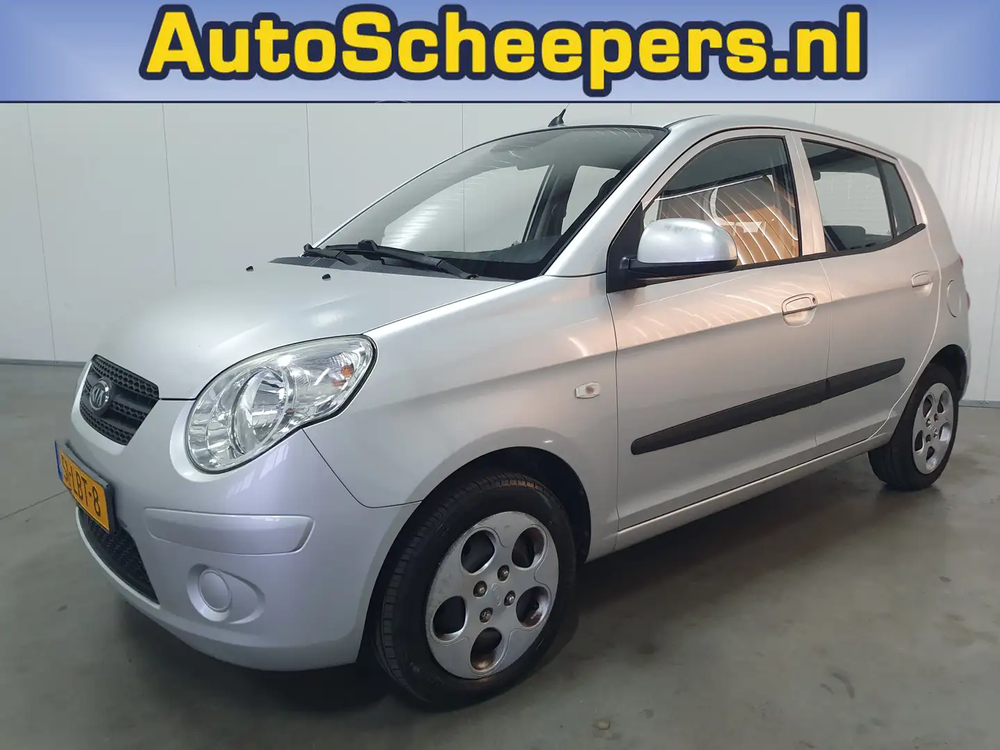 Kia Picanto 1.0 X-pect AUDIO Gris - 1