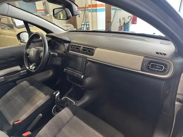 Citroen C3 view 8