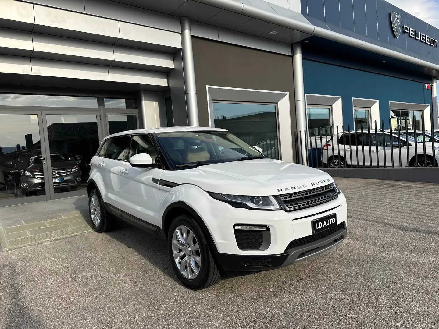 Land Rover Range Rover Evoque Range Rover Evoque 5p 2.0 td4 HSE 150cv - 1