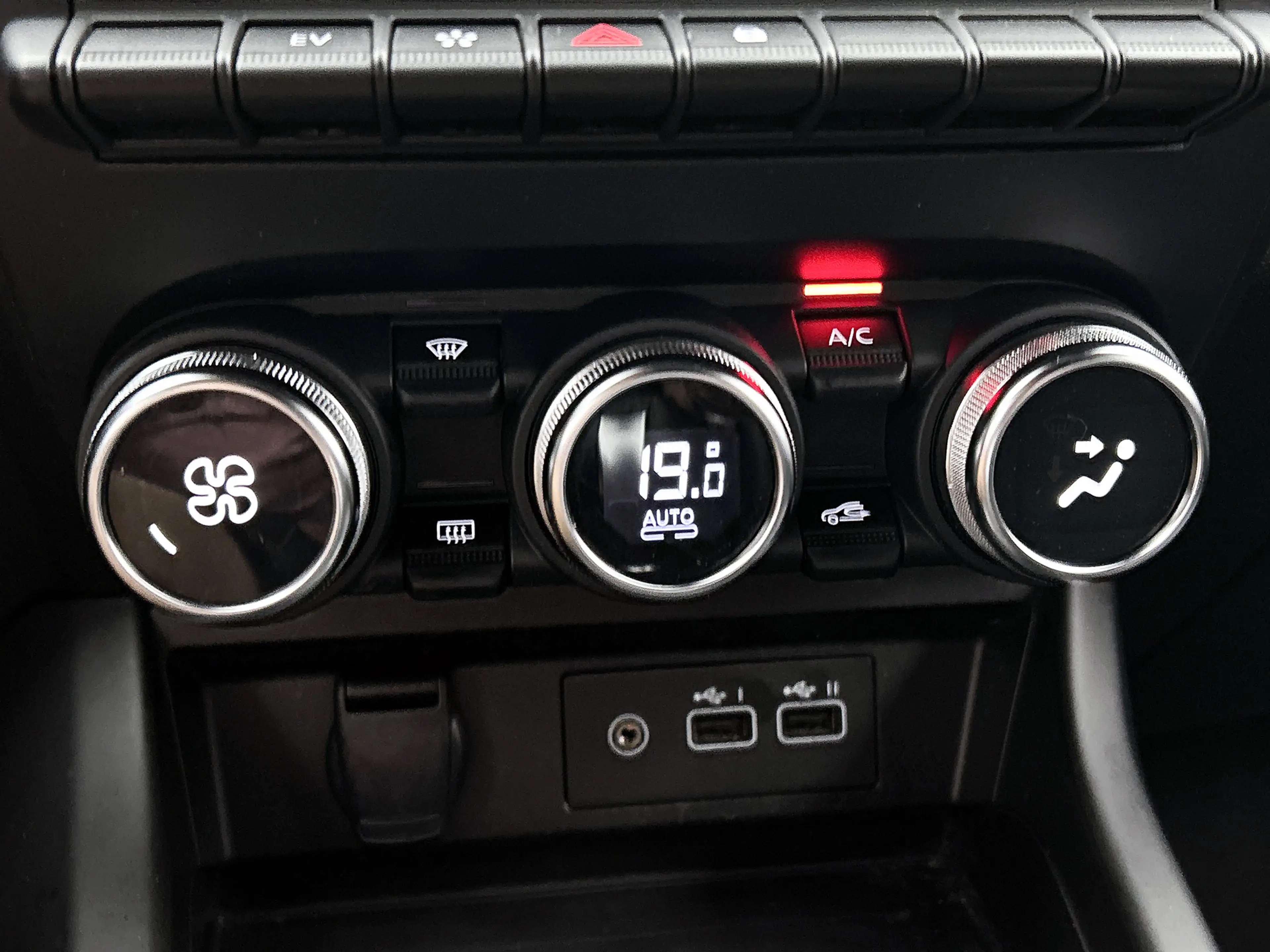 Renault Arkana 1.6 E-Tech full hybrid 145 techno Automaat / Cruis — photo 23