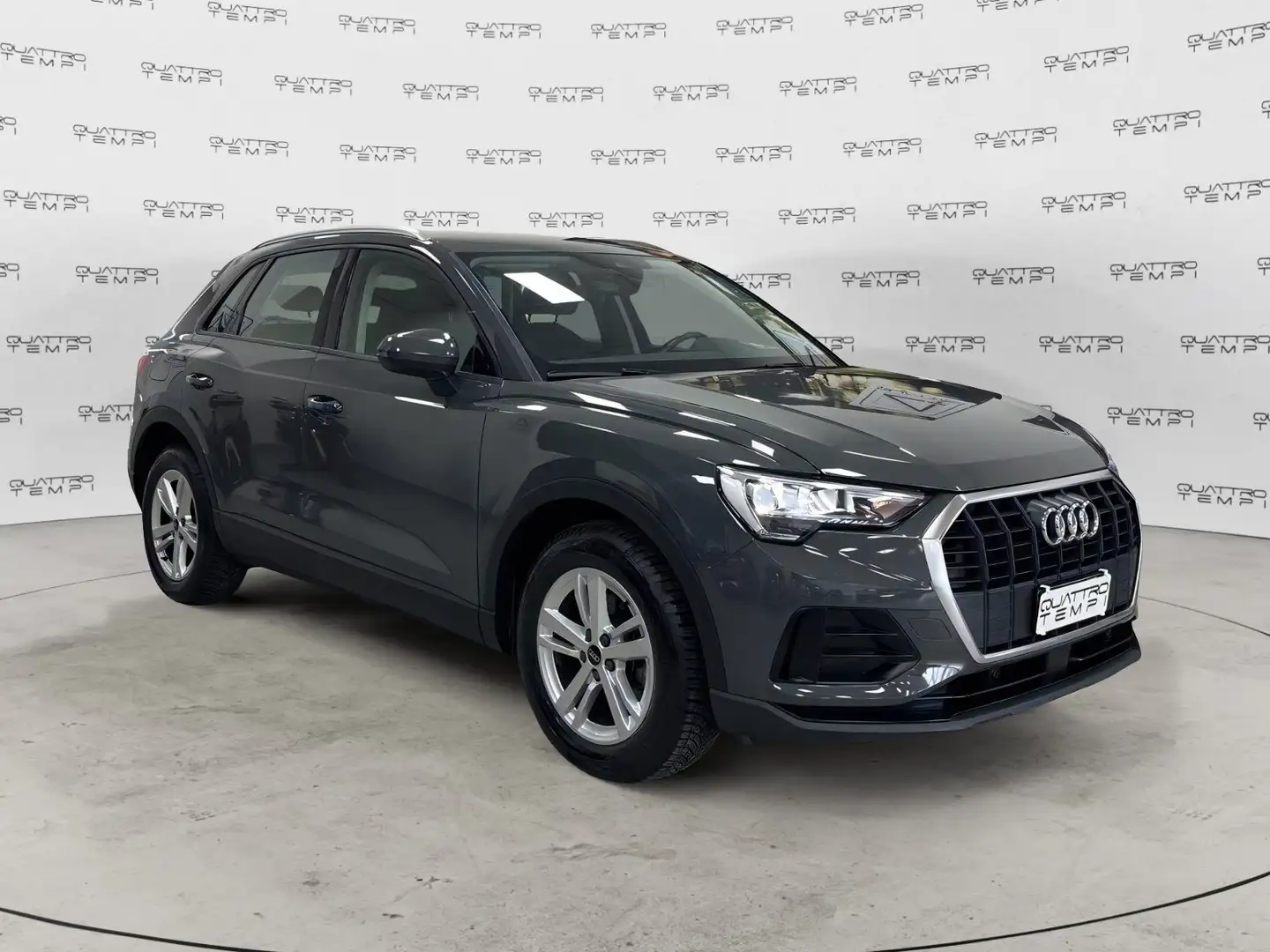 Audi Q3 35 TDI S tronic Business Grigio - 1