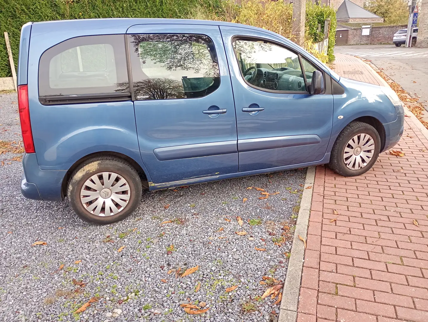Citroen Berlingo Berlingo 1.6 HDi Multispace FAP Blauw - 2