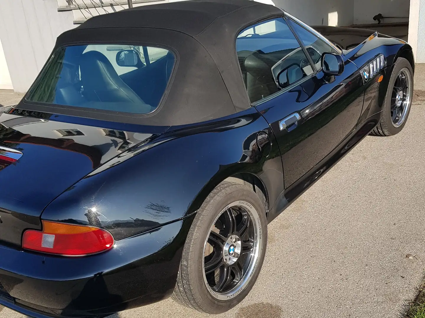BMW Z3 Z 3 1,9i Schwarz - 2