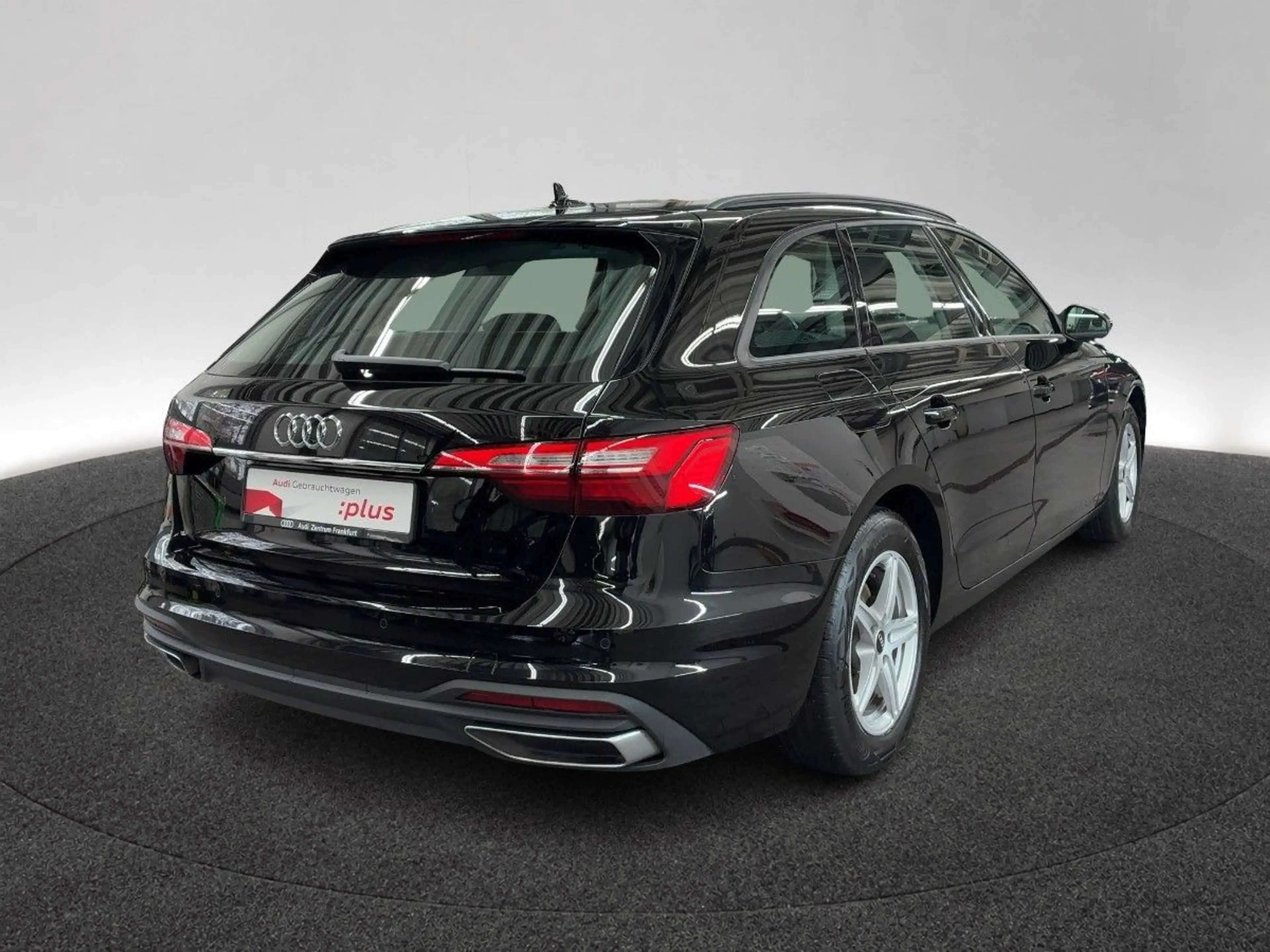 Audi A4 35 TDI S tronic DAB PDC Sitzheizung — photo 3
