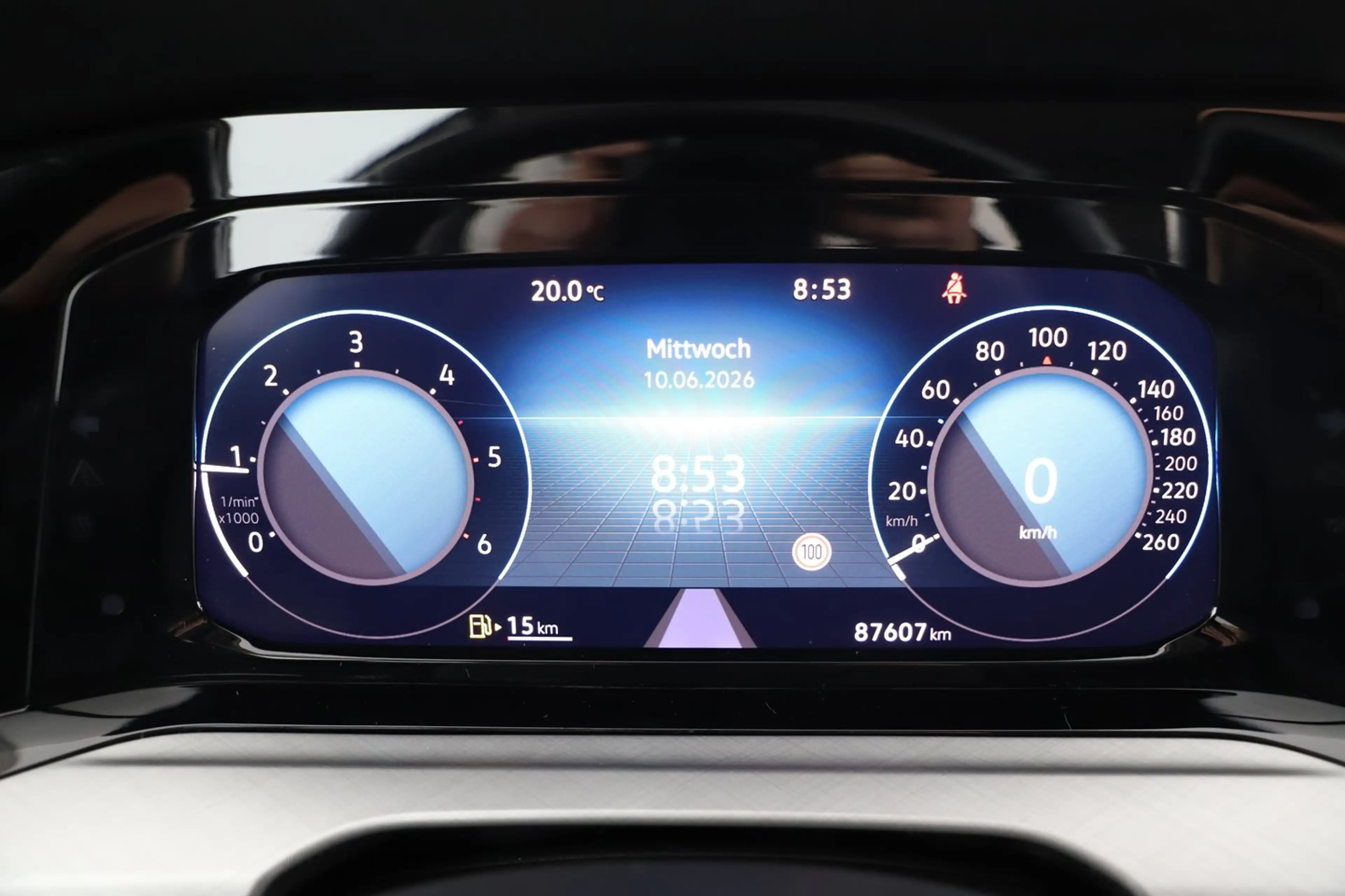 Volkswagen Golf Life TDI — photo 11