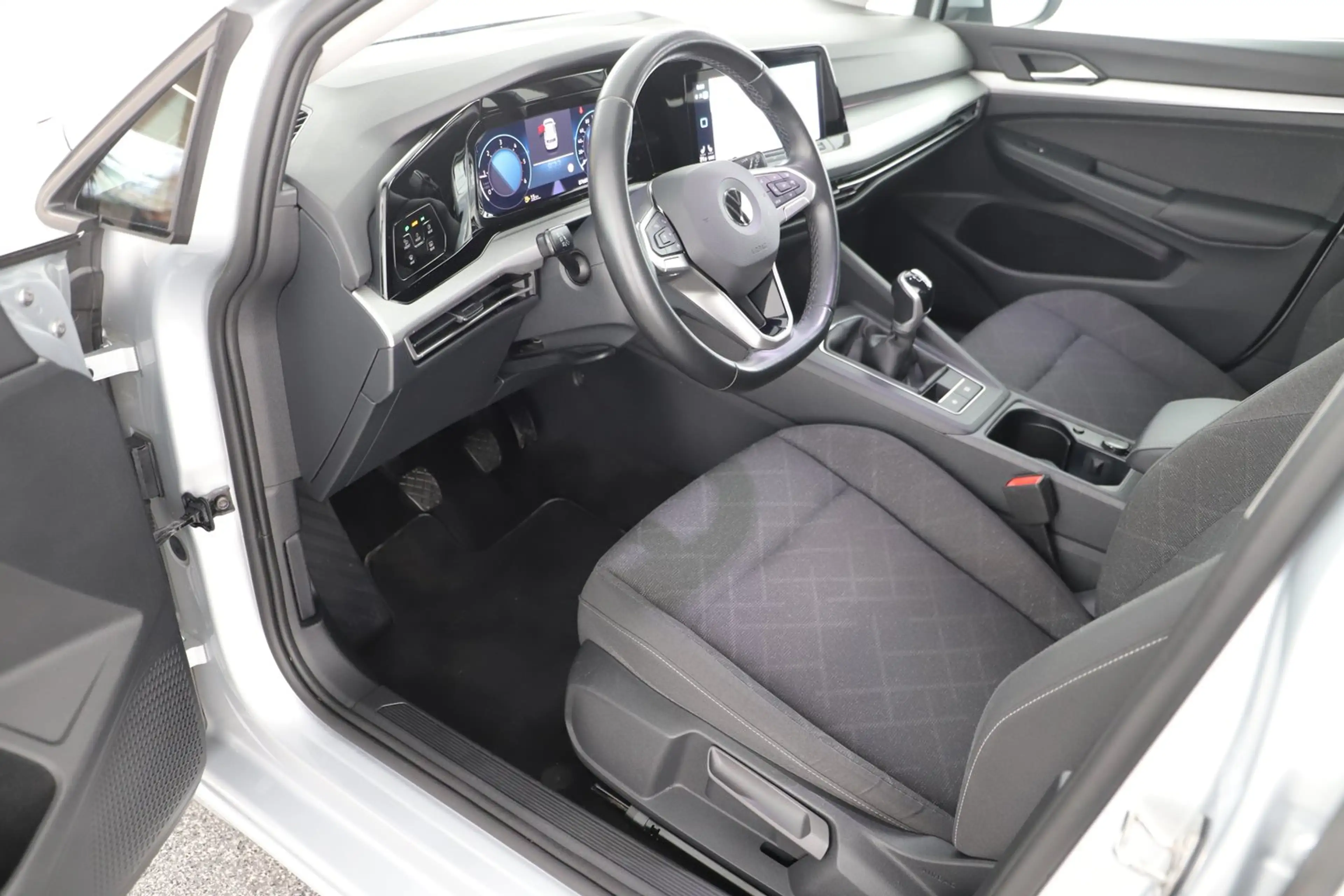 Volkswagen Golf Life TDI — photo 7