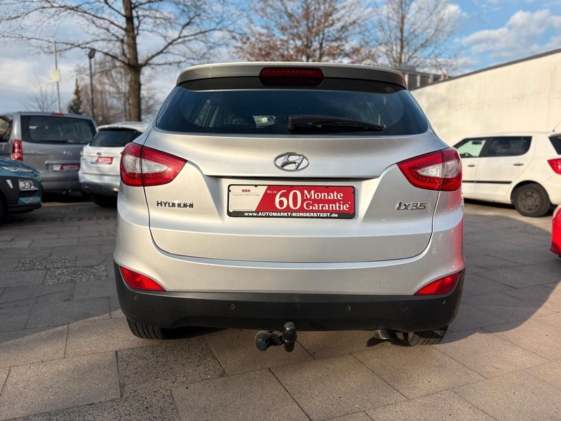 Hyundai iX35 Trend 2WD / Klimaautomatic /SHZ / AHK / — photo 6