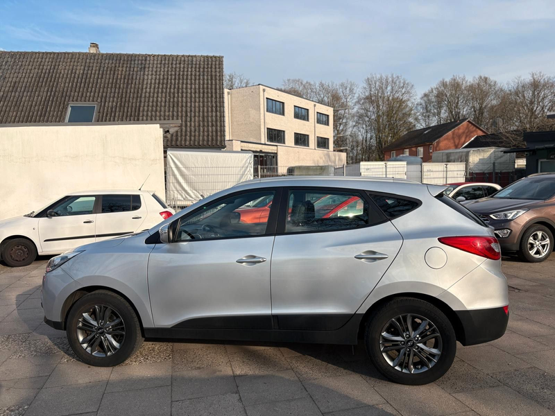 Hyundai iX35 Trend 2WD / Klimaautomatic /SHZ / AHK / — photo 8