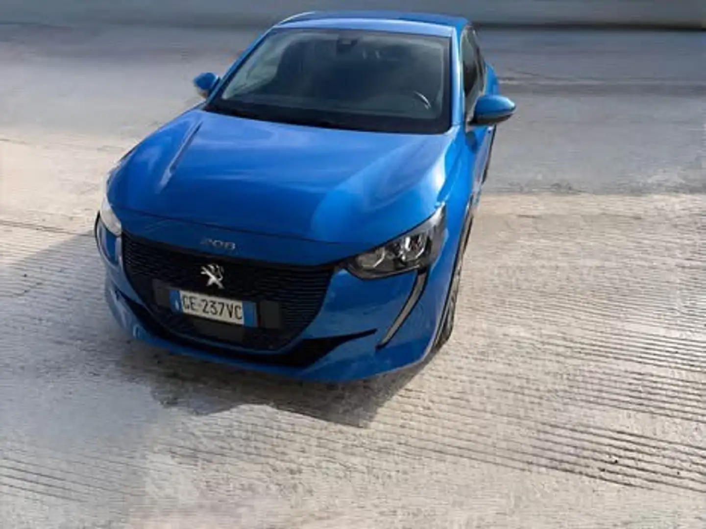 Peugeot 208 e-208 Allure Pack 100kW - 1