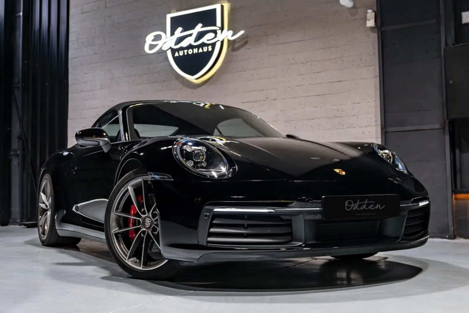 Porsche 992 Carrera 4S Cabriolet PDK Negro - 1