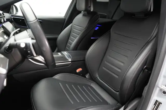 Mercedes-Benz C-Class view 14