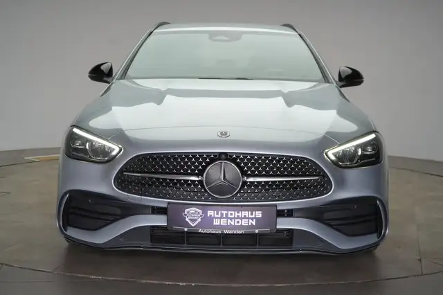 Mercedes-Benz C-Class view 2