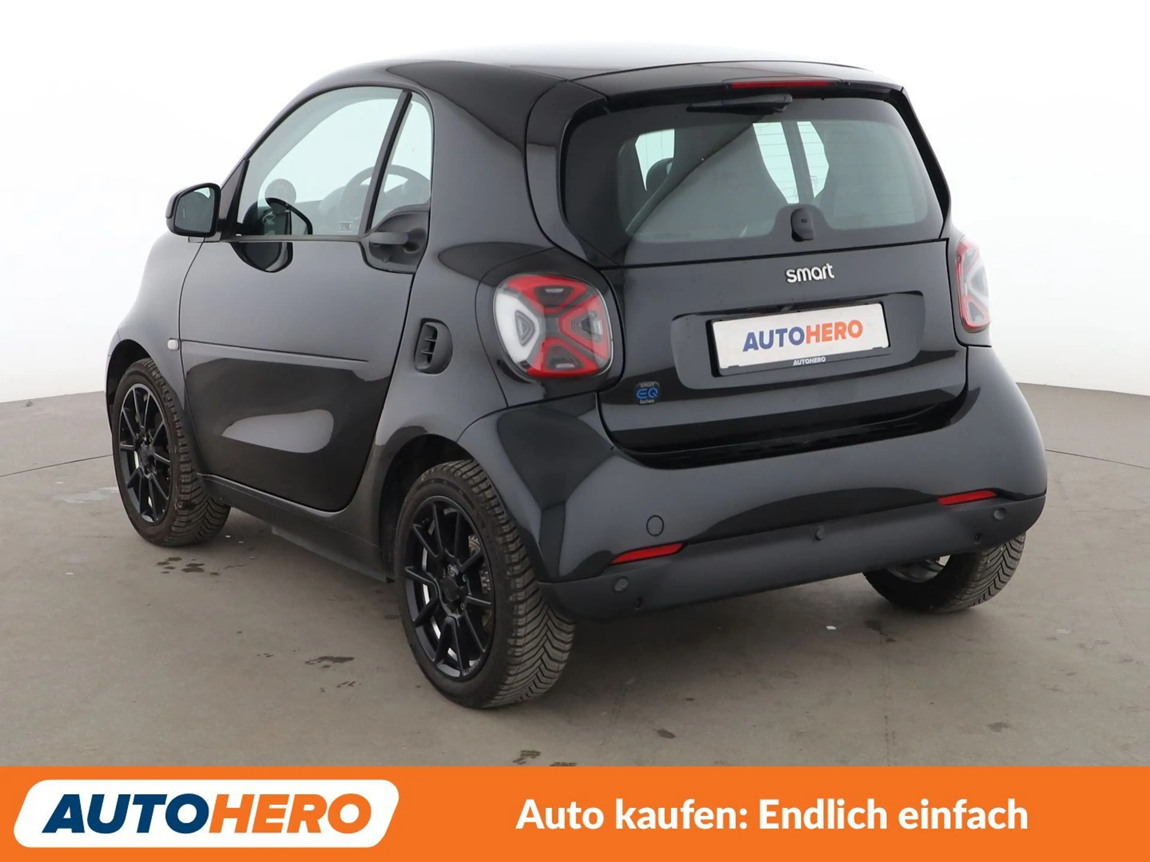 smart forTwo electric drive 60 kW Prime Aut.*LED*TEMPO*CAM*PDC* — photo 4