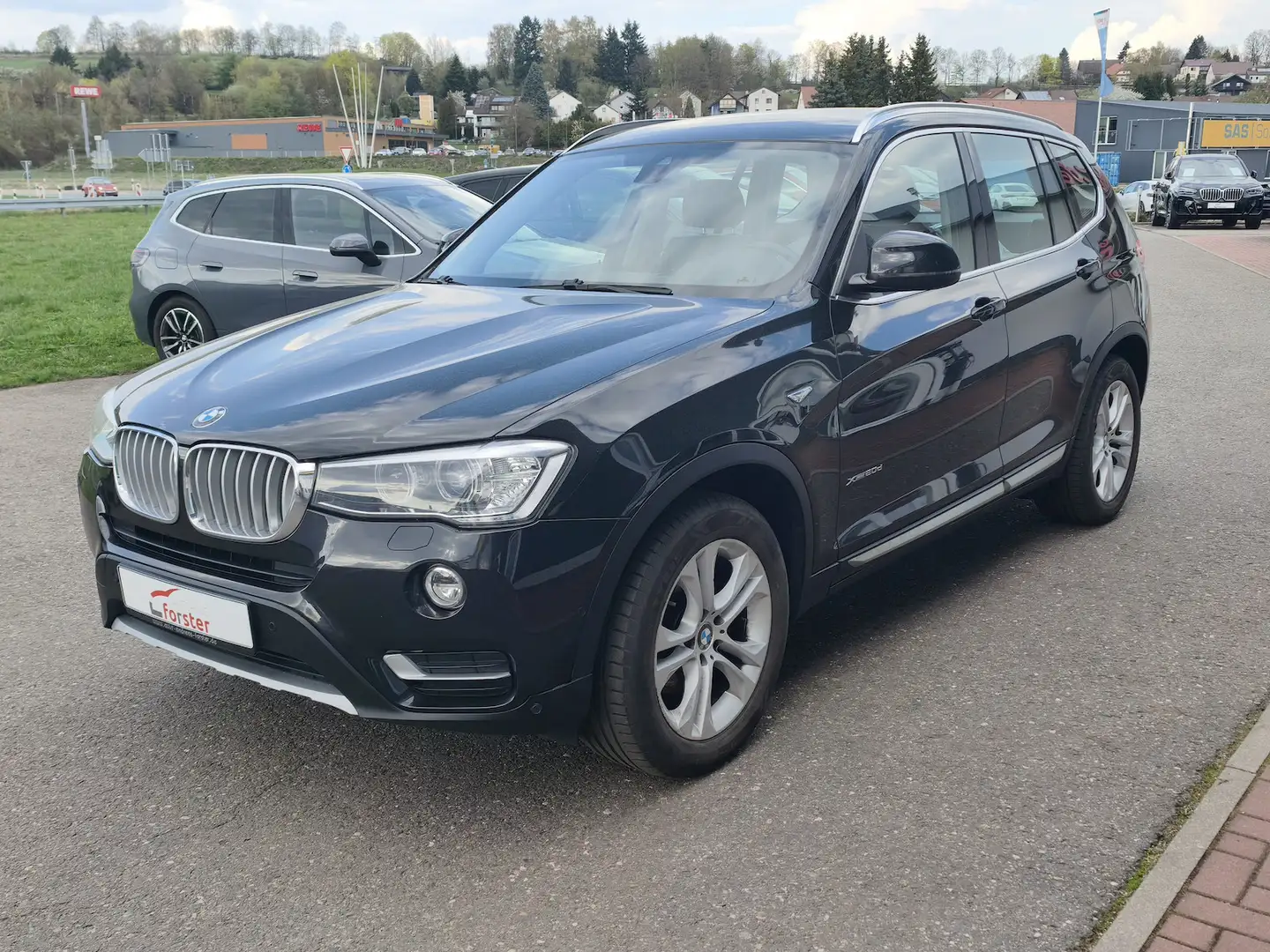 BMW X3 xDrive 20 d xLine AHK HUD Xenon Negro - 1