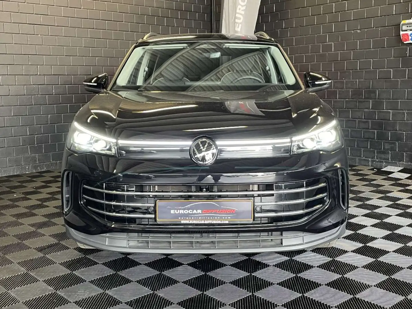 Volkswagen Tiguan Elegance 2.0 TDI 150cv DSG 7 **ACC** IQ.LIGHT ** C Noir - 2