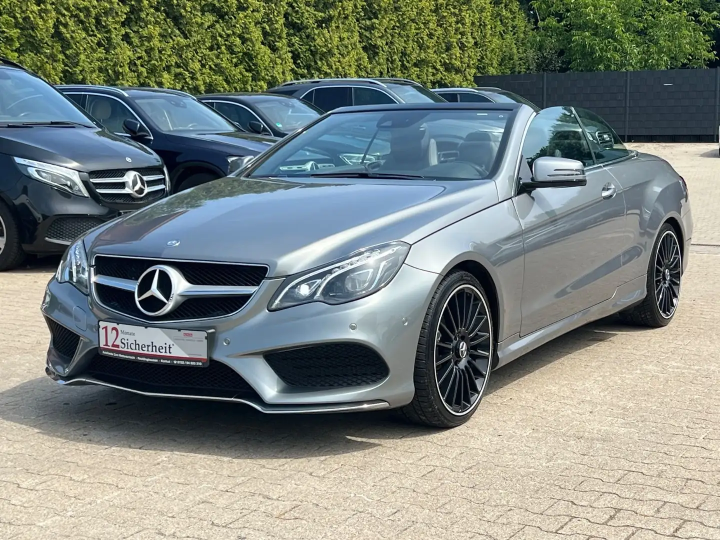 Mercedes-Benz E 220 E220d AMG LINE Cabrio 7G-TR-COMAND-LEDER-R.CAM- Argent - 1