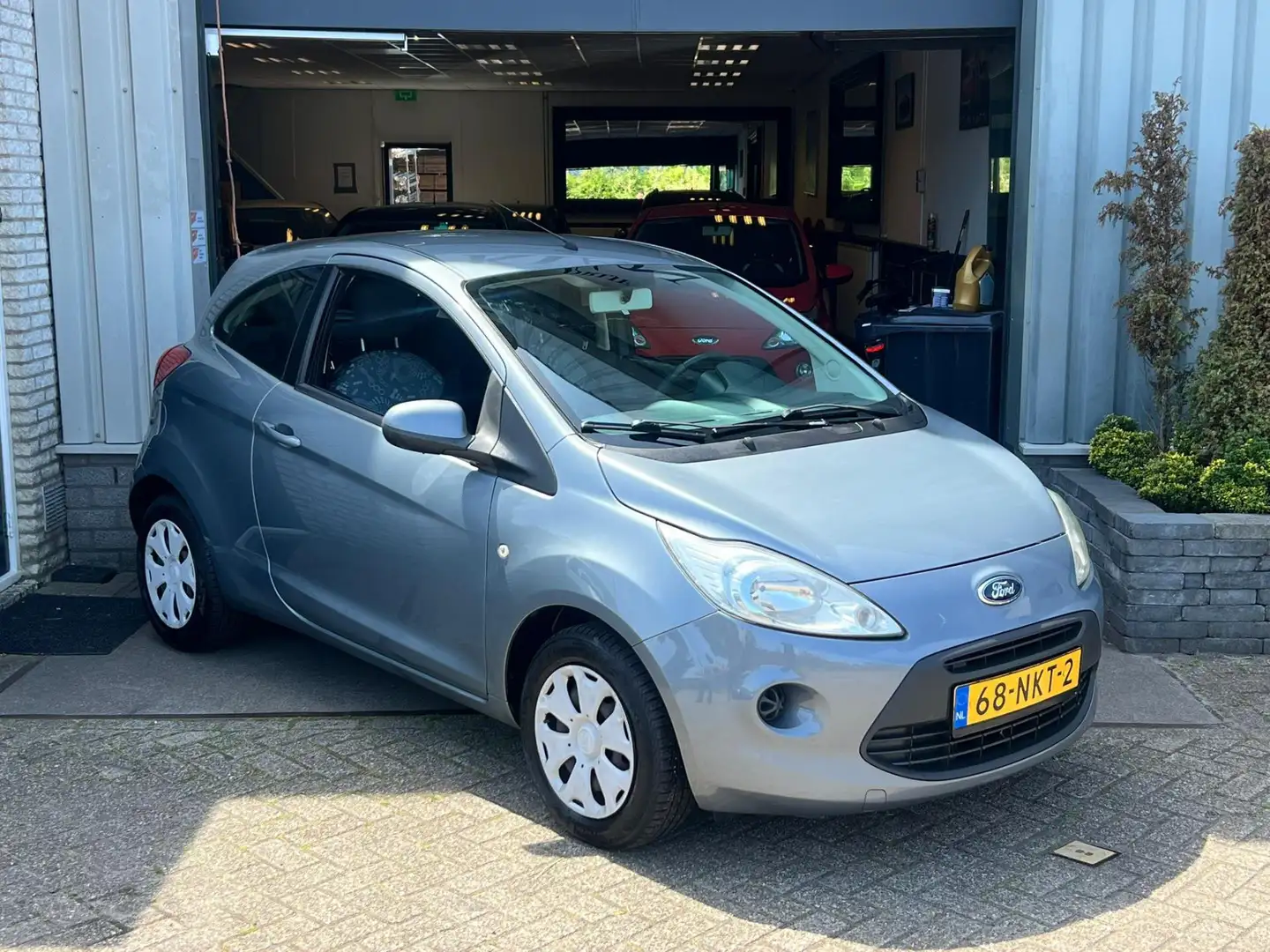 Ford Ka/Ka+ 1.2 Cool&Sound Grijs - 2