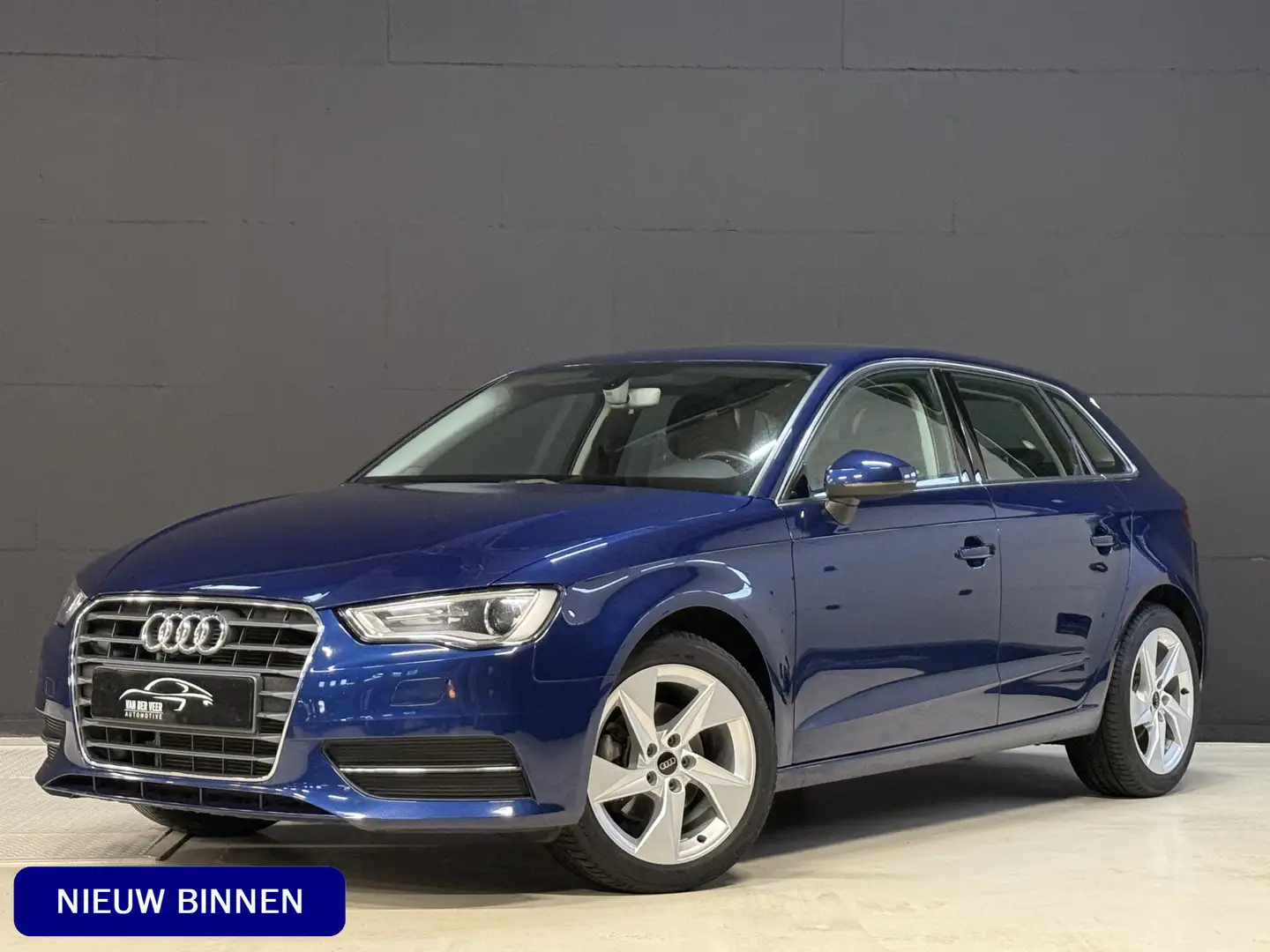 Audi A3 Sportback 1.2 TFSI Attraction Pro Line plus | Navi Blauw - 1